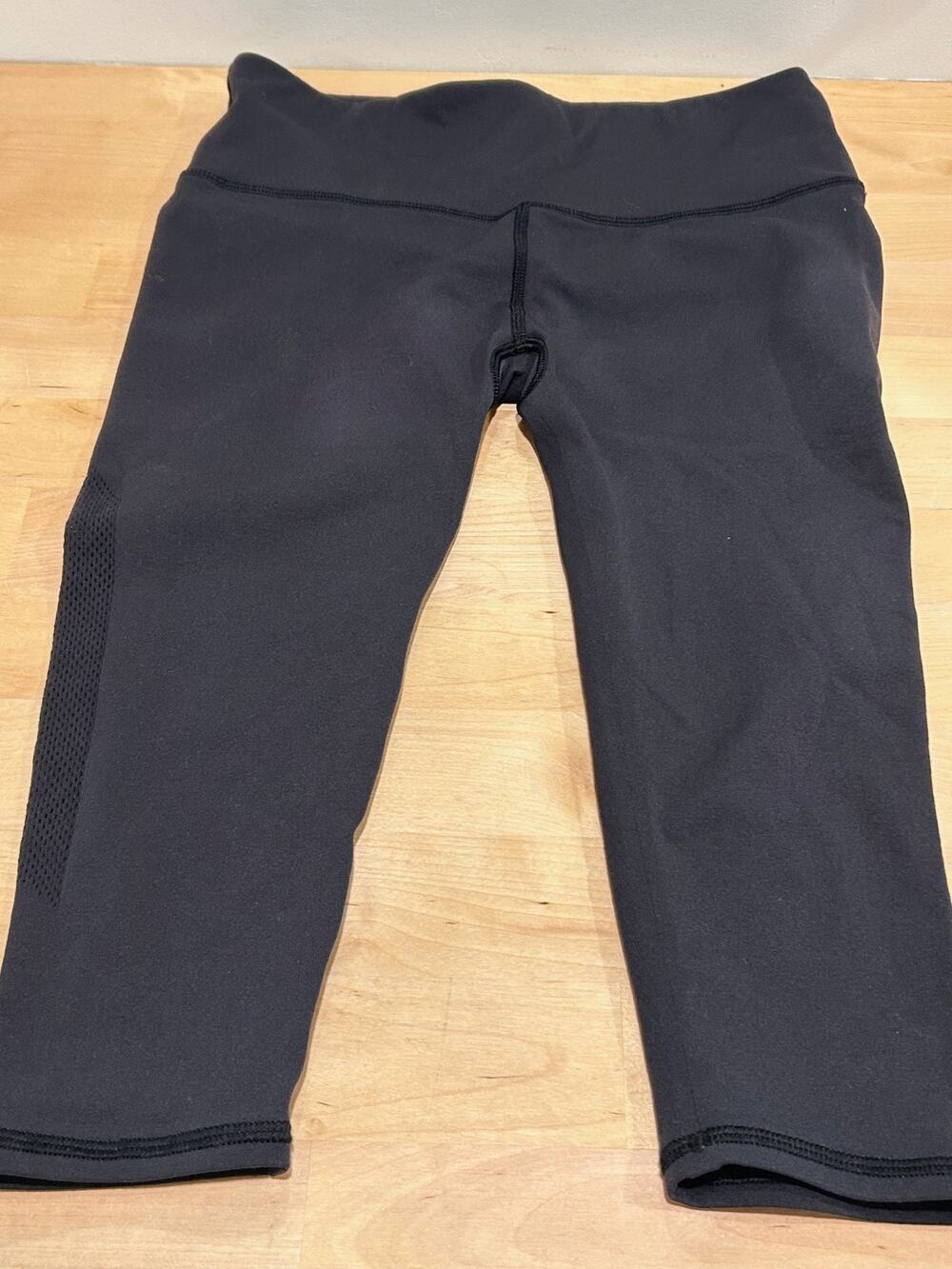 Lululemon Nulu Mesh Panels High-Rise Crop 21" Black Size 8 W6BQ4S Yoga Leggings
